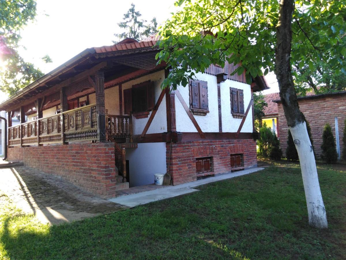 Ferienwohnung Umjetnicka Etno Kuca Luka Podravske Sesvete Exterior foto